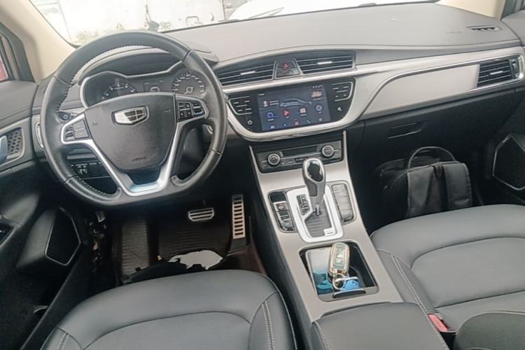 Used Geely Auto Emgrand GS 2018 Lingchao Edition 1.4T Automatic LingShang Smart Connectivity Model Center Console