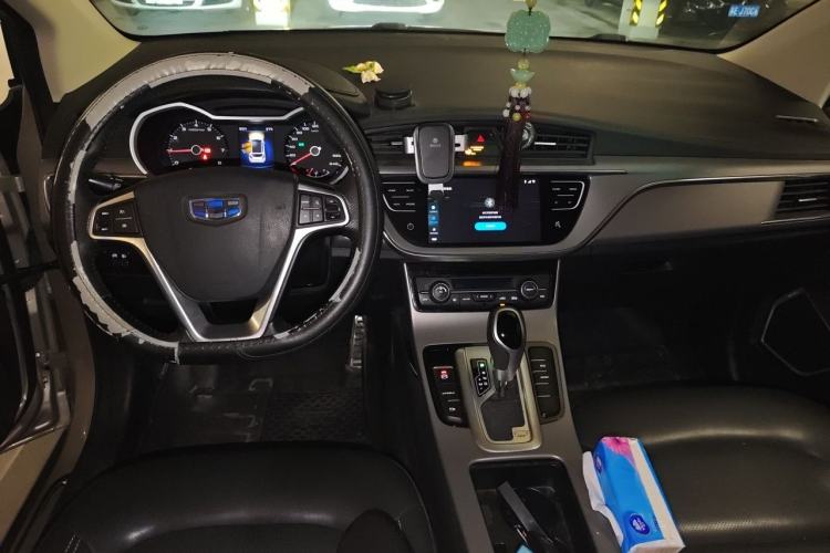 Used Geely Auto Emgrand GS 2018 Lingchao Edition 1.4T Automatic LingShang Smart Connectivity Model Center Console
