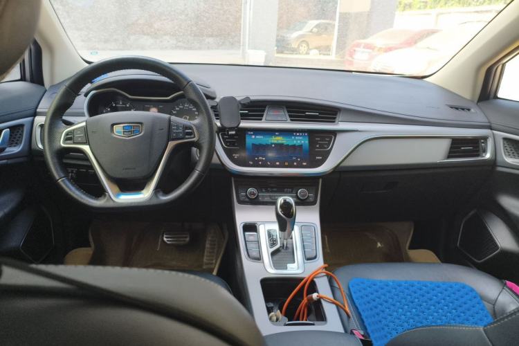 Used Geely Auto Emgrand GS 2018 Sport Edition 1.8L Automatic LingShang Model Center Console