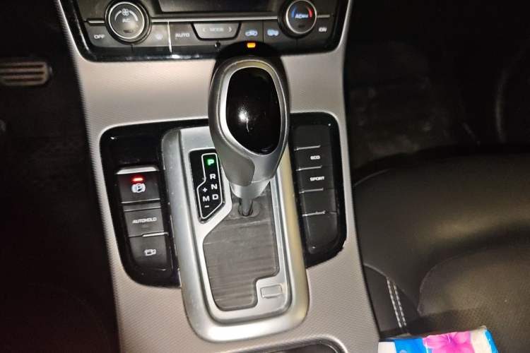 Used Geely Auto Emgrand GS 2018 Lingchao Edition 1.4T Automatic LingShang Smart Connectivity Model Gear Lever