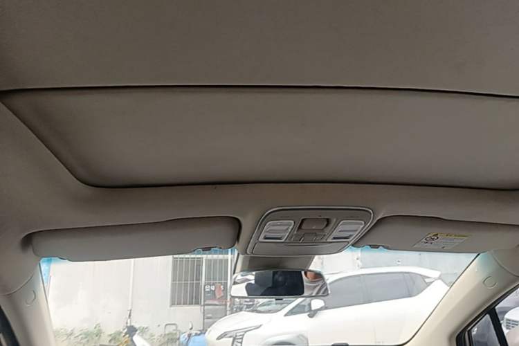 Used Geely Auto Emgrand GS 2018 Lingchao Edition 1.4T Automatic LingShang Smart Connectivity Model Headliner