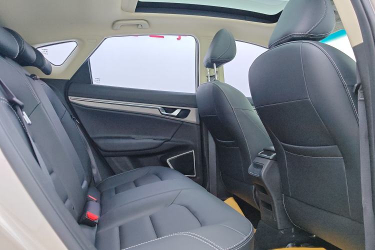Used Geely Auto Emgrand GS 2018 Lingchao Edition 1.4T Automatic LingShang Smart Connectivity Model Interior 12