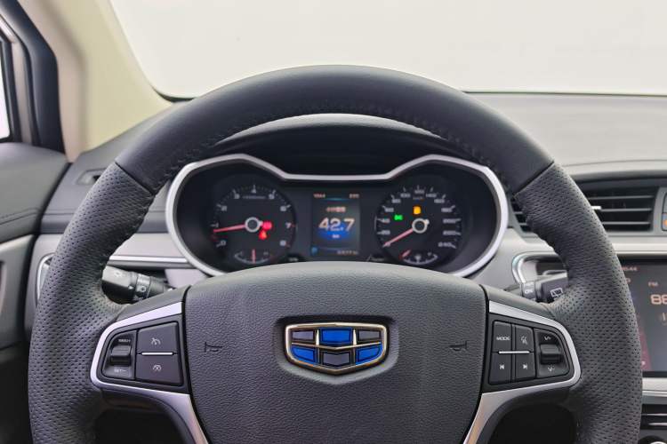 Used Geely Auto Emgrand GS 2018 Lingchao Edition 1.4T Automatic LingShang Smart Connectivity Model Interior 6