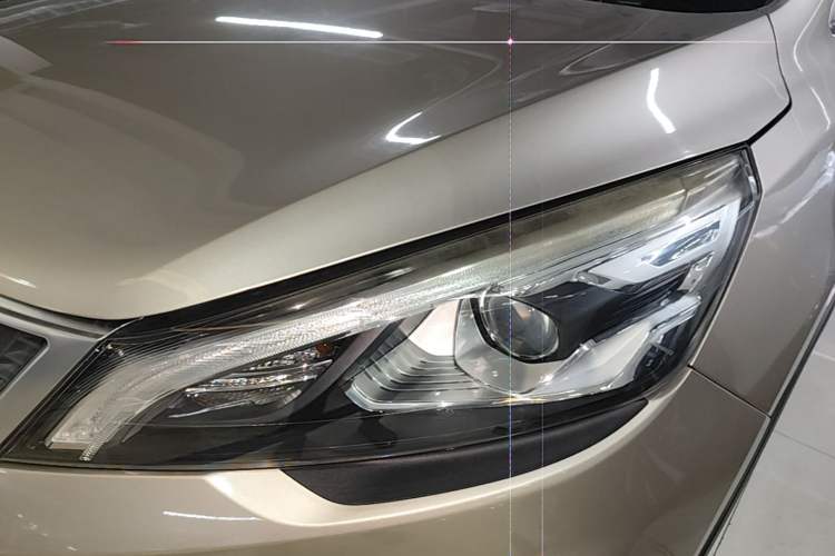 Used Geely Auto Emgrand GS 2018 Sport Edition 1.4T Automatic ZhenShang Model Left Front Headlight