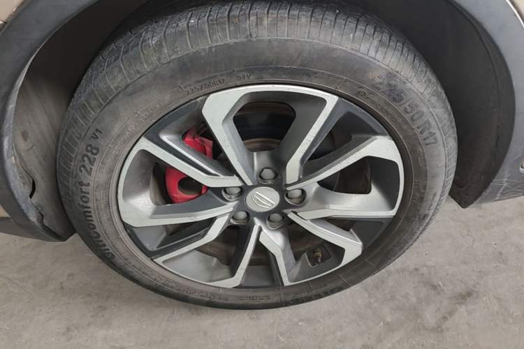Used Geely Auto Emgrand GS 2018 Lingchao Edition 1.4T Automatic LingShang Smart Connectivity Model Left Front Wheel Hub