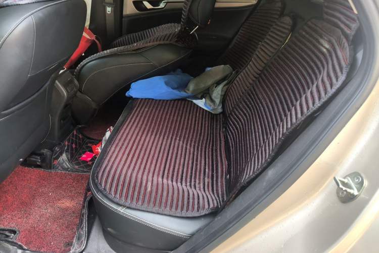 Used Geely Auto Emgrand GS 2018 Lingchao Edition 1.4T Automatic LingShang Smart Connectivity Model Left Rear Seat