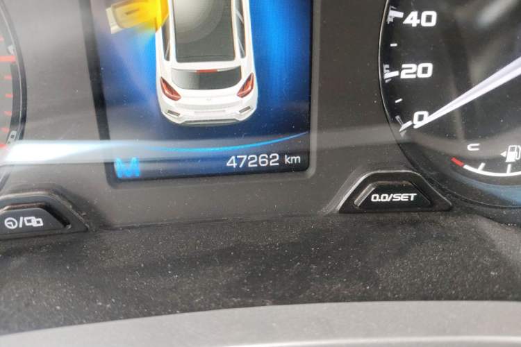 Used Geely Auto Emgrand GS 2018 Elegant Edition 1.8L Manual LingShang Model Odometer Close Up