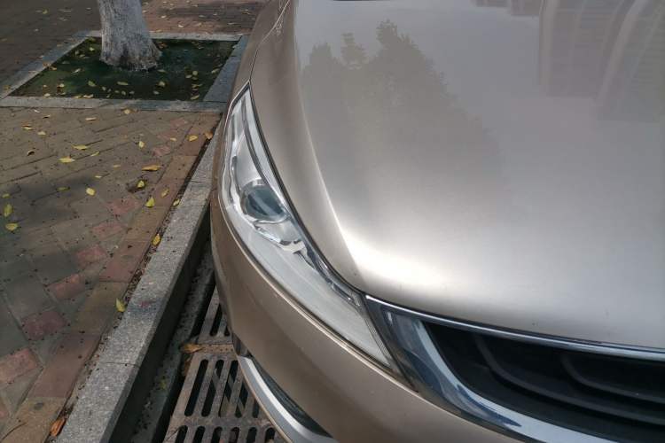 Used Geely Auto Emgrand GS 2018 Elegant Edition 1.8L Automatic LingShang Model Right Front Headlight