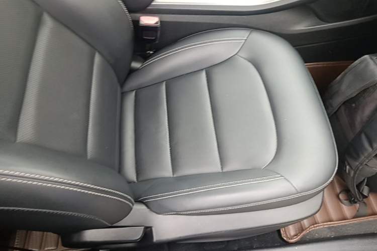 Used Geely Auto Emgrand GS 2018 Lingchao Edition 1.4T Automatic LingShang Smart Connectivity Model Right Front Seat