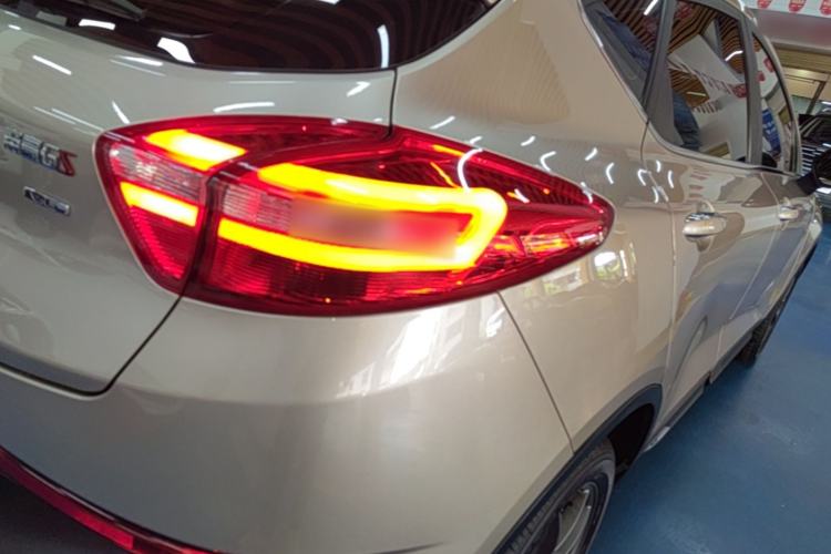 Used Geely Auto Emgrand GS 2018 Sport Edition 1.4T Automatic LingShang Model Right Rear Taillight