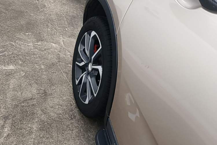 Used Geely Auto Emgrand GS 2018 Lingchao Edition 1.4T Automatic LingShang Smart Connectivity Model Right Rear Wheel Hub