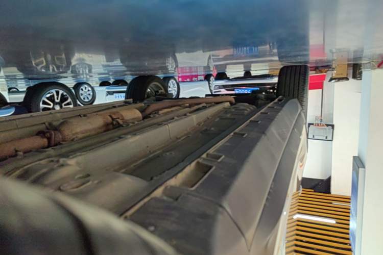 Used Geely Auto Emgrand GS 2018 Sport Edition 1.4T Automatic LingShang Model Right Side Sill