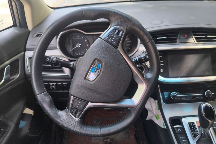Used Geely Auto Emgrand GS 2018 Lingchao Edition 1.4T Automatic LingShang Smart Connectivity Model Steering Wheel