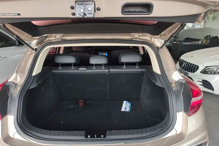 Used Geely Auto Emgrand GS 2018 Lingchao Edition 1.4T Automatic LingShang Smart Connectivity Model Trunk