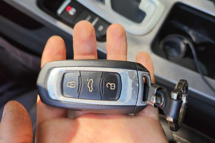 Used Geely Auto Emgrand GS 2018 Sport Edition 1.8L Automatic LingShang Model Vehicle Key
