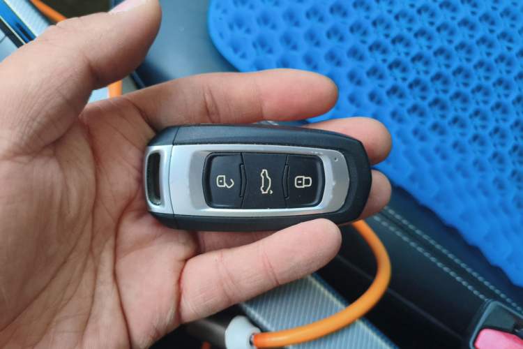 Used Geely Auto Emgrand GS 2018 Sport Edition 1.8L Automatic LingShang Model Vehicle Key