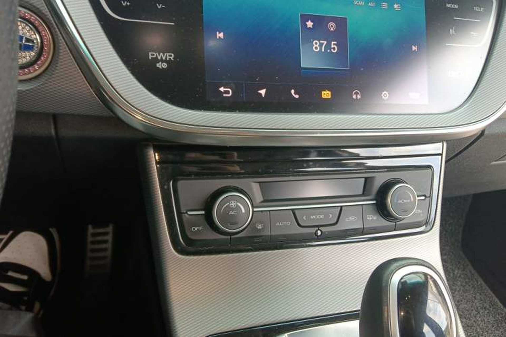 Used Geely Auto Emgrand GS 2018 Sport Edition 1.8L Automatic LingShang Model Audio And AC Panel