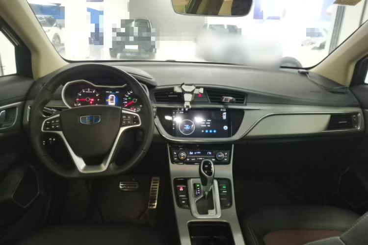 Used Geely Auto Emgrand GS 2018 Lingchao Edition 1.4T Automatic ZhenShang Smart Connectivity Model Center Console