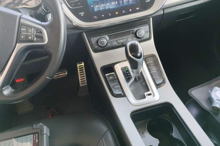 Used Geely Auto Emgrand GS 2018 Sport Edition 1.4T Automatic LingShang Model Gear Lever