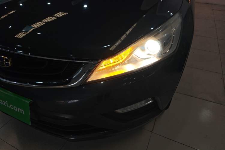 Used Geely Auto Emgrand GS 2018 Elegant Edition 1.8L Manual LingShang Model Left Front Headlight
