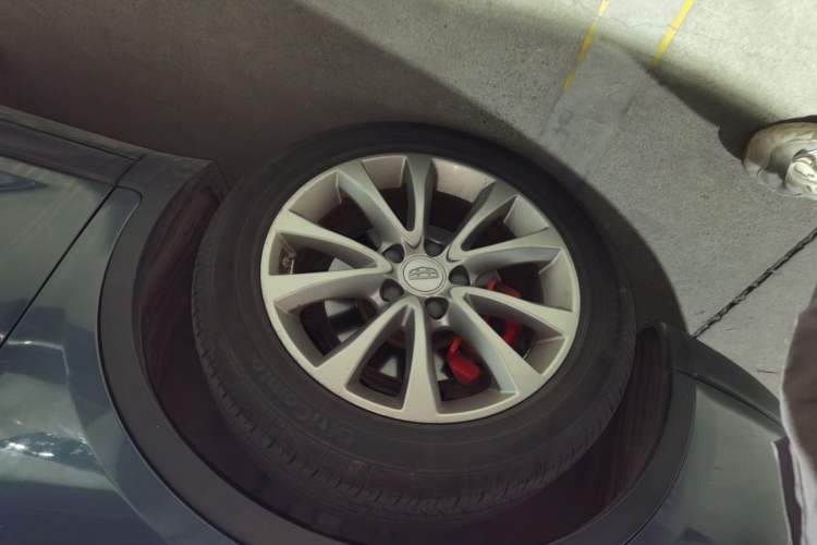 Used Geely Auto Emgrand GS 2018 Sport Edition 1.4T Manual LingShang Model Left Front Wheel Hub