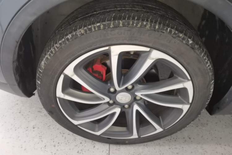Used Geely Auto Emgrand GS 2018 Lingchao Edition 1.4T Automatic ZhenShang Smart Connectivity Model Left Front Wheel Hub