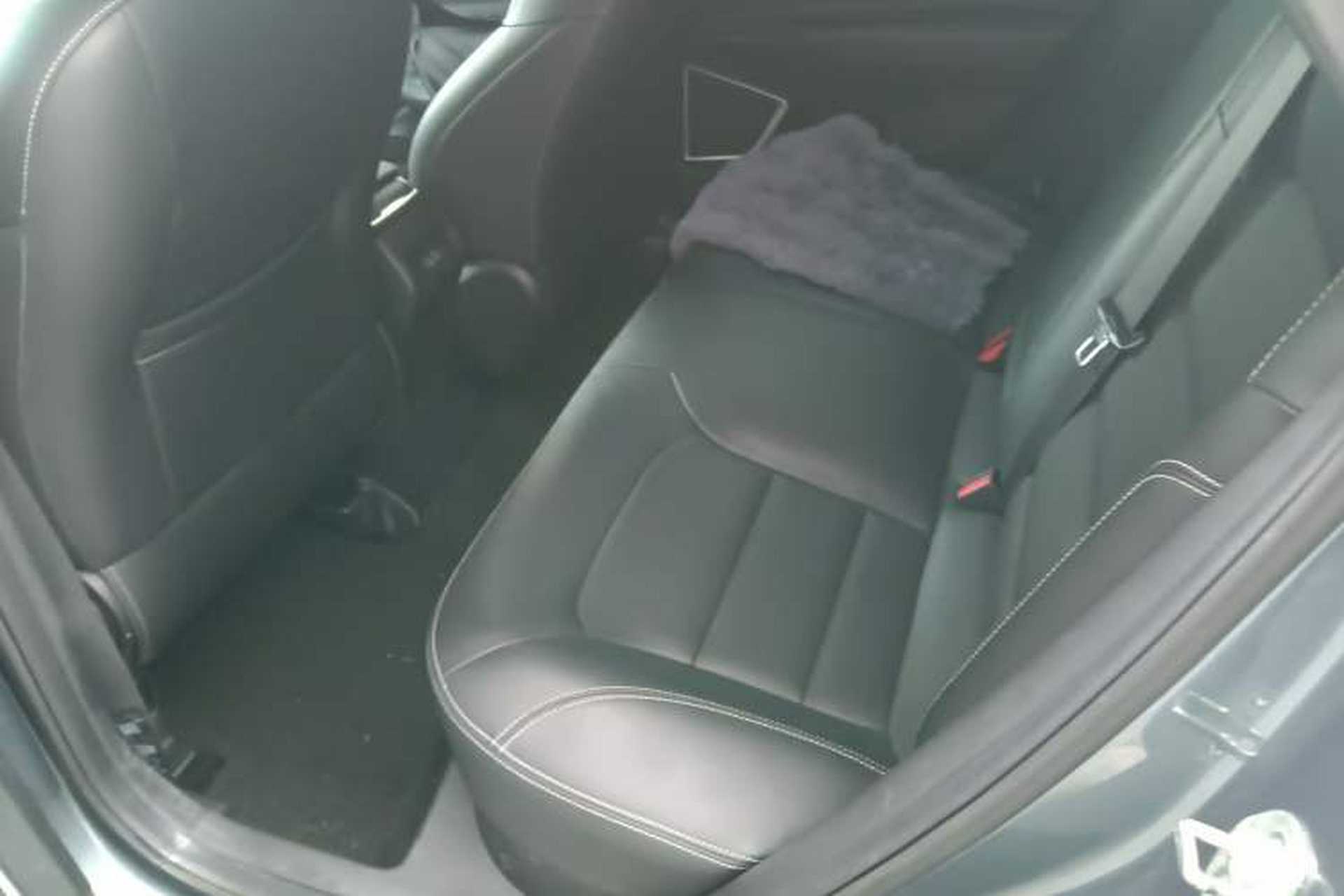Used Geely Auto Emgrand GS 2018 Sport Edition 1.8L Automatic LingShang Model Left Rear Seat