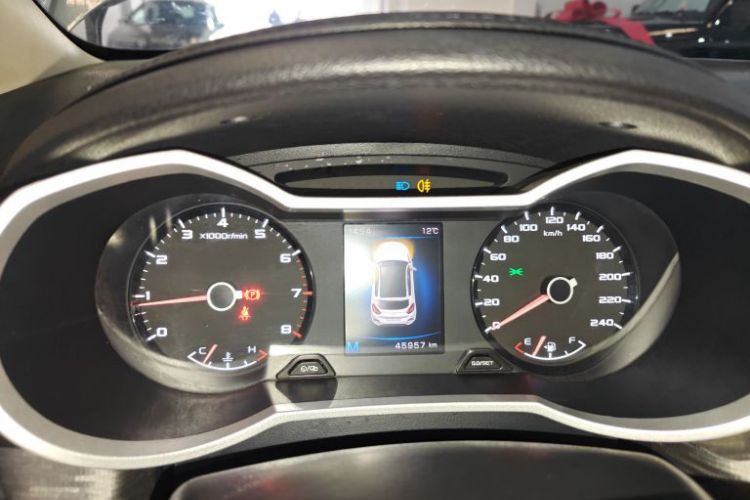 Used Geely Auto Emgrand GS 2018 Elegant Edition 1.8L Manual LingShang Model Odometer Close Up