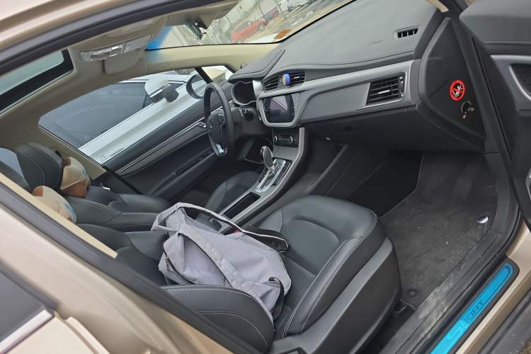 Used Geely Auto Emgrand GS 2018 Lingchao Edition 1.4T Automatic LingShang Smart Connectivity Model Right Front Seat