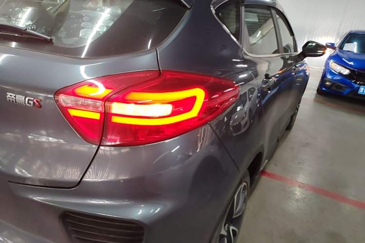 Used Geely Auto Emgrand GS 2018 Lingchao Edition 1.4T Automatic ZhenShang Smart Connectivity Model Right Rear Taillight
