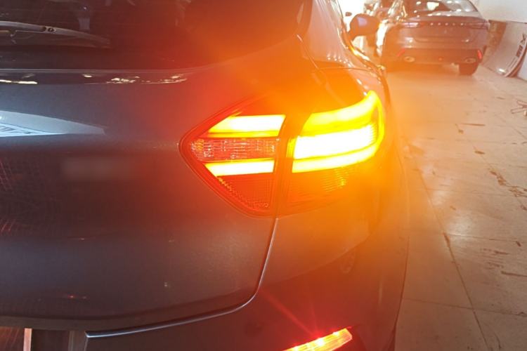 Used Geely Auto Emgrand GS 2018 Elegant Edition 1.8L Manual LingShang Model Right Rear Taillight