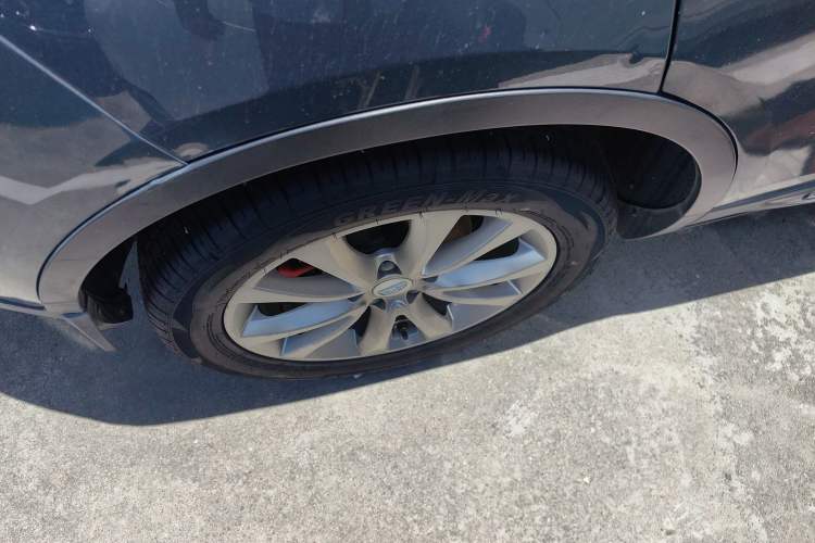Used Geely Auto Emgrand GS 2018 Sport Edition 1.4T Automatic LingShang Model Right Rear Wheel Hub