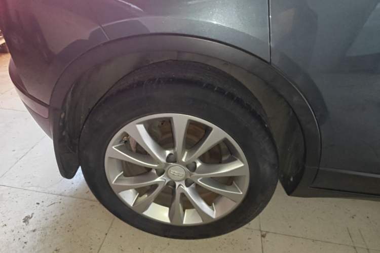 Used Geely Auto Emgrand GS 2018 Elegant Edition 1.8L Manual LingShang Model Right Rear Wheel Hub