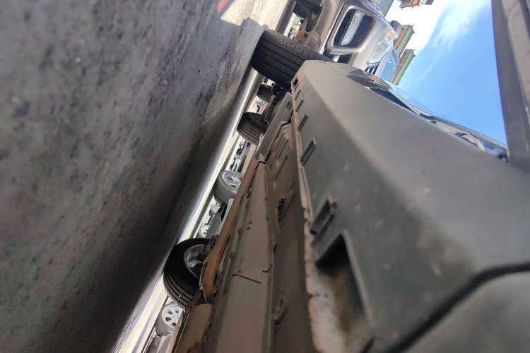 Used Geely Auto Emgrand GS 2018 Sport Edition 1.4T Automatic LingShang Model Right Side Sill