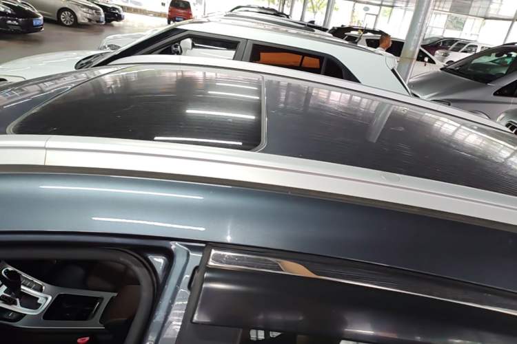 Used Geely Auto Emgrand GS 2018 Lingchao Edition 1.4T Automatic ZhenShang Smart Connectivity Model Roof