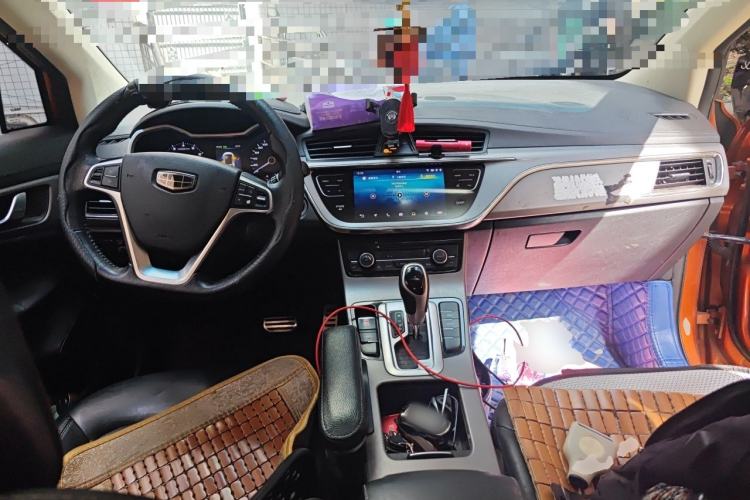 Used Geely Auto Emgrand GS 2018 Sport Edition 1.8L Automatic LingShang Model Center Console