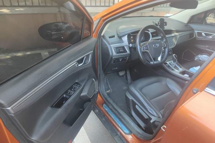 Used Geely Auto Emgrand GS 2018 Elegant Edition 1.8L Automatic LingShang Model Driver Seat