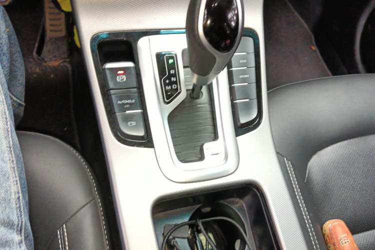 Used Geely Auto Emgrand GS 2018 Lingchao Edition 1.4T Automatic LingShang Smart Connectivity Model Gear Lever