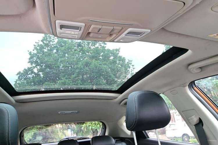 Used Geely Auto Emgrand GS 2018 Sport Edition 1.4T Automatic LingShang Model Headliner