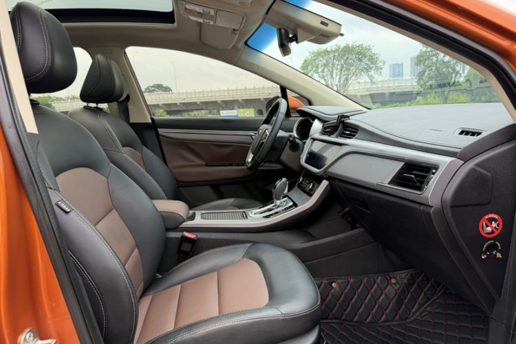 Used Geely Auto Emgrand GS 2018 Sport Edition 1.4T Automatic ZhenShang Model Interior 4