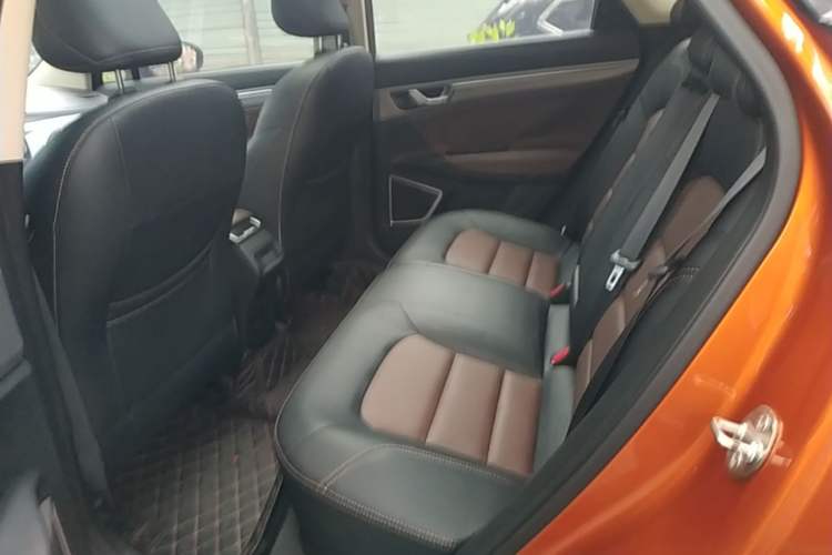 Used Geely Auto Emgrand GS 2018 Sport Edition 1.4T Automatic ZhenShang Model Left Rear Seat
