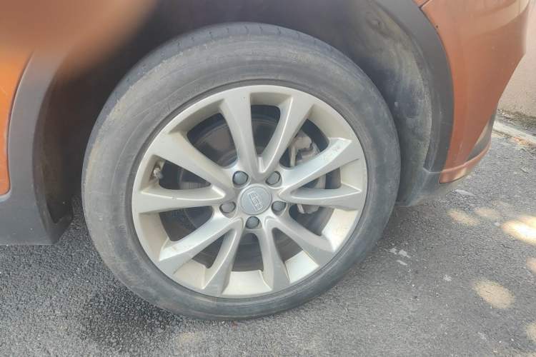 Used Geely Auto Emgrand GS 2018 Elegant Edition 1.8L Automatic LingShang Model Right Front Wheel Hub