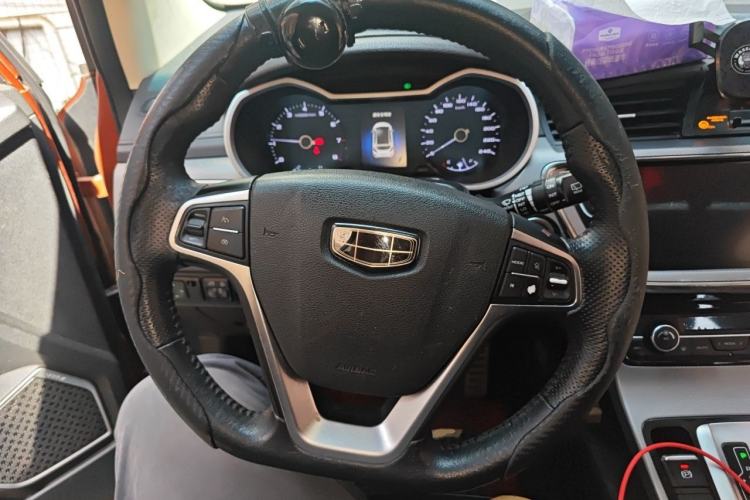 Used Geely Auto Emgrand GS 2018 Sport Edition 1.8L Automatic LingShang Model Steering Wheel