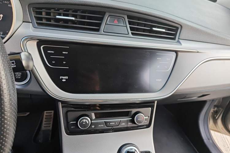 Used Geely Auto Emgrand GS 2018 Sport Edition 1.4T Automatic LingShang Model Audio And AC Panel