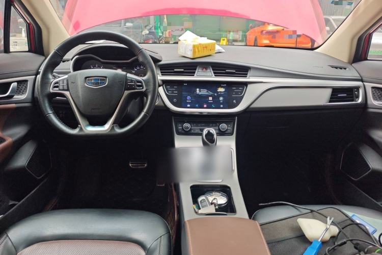 Used Geely Auto Emgrand GS 2018 Sport Edition 1.4T Automatic ZhenShang Model Center Console