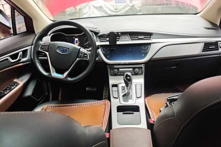 Used Geely Auto Emgrand GS 2018 Lingchao Edition 1.4T Automatic ZhenShang Smart Connectivity Model Center Console