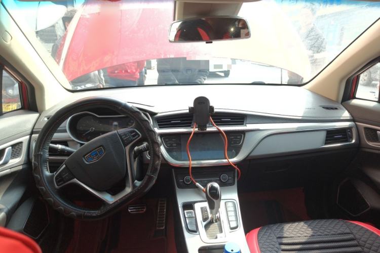 Used Geely Auto Emgrand GS 2018 Lingchao Edition 1.4T Automatic LingShang Smart Connectivity Model Center Console
