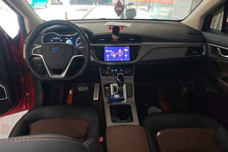 Used Geely Auto Emgrand GS 2018 Lingchao Edition 1.4T Automatic ZhenShang Smart Connectivity Model Center Console