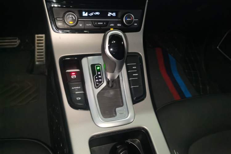 Used Geely Auto Emgrand GS 2018 Lingchao Edition 1.4T Automatic LingShang Smart Connectivity Model Gear Lever
