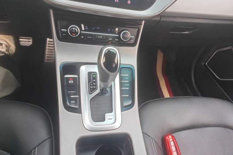 Used Geely Auto Emgrand GS 2018 Sport Edition 1.4T Automatic LingShang Model Gear Lever
